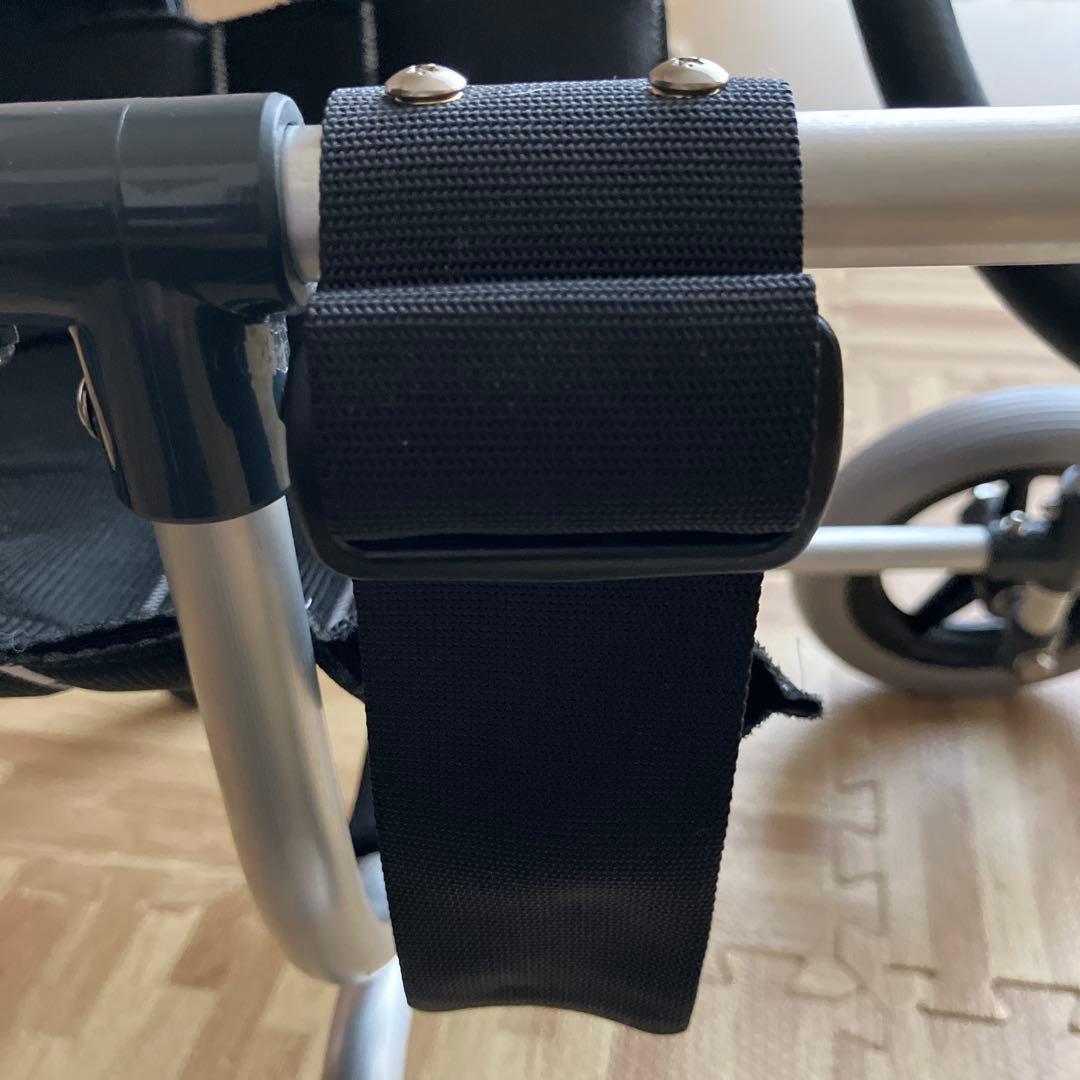 犬用車いす 中型犬用　クララワークス　高さ調整可能