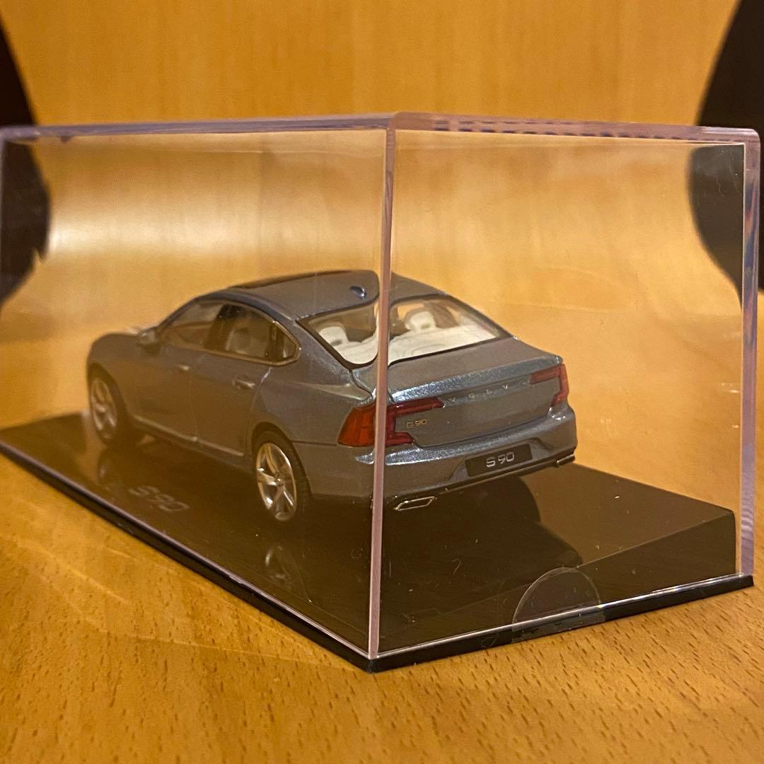 ディーラー特注　volvo s90 1/43 モデルカー