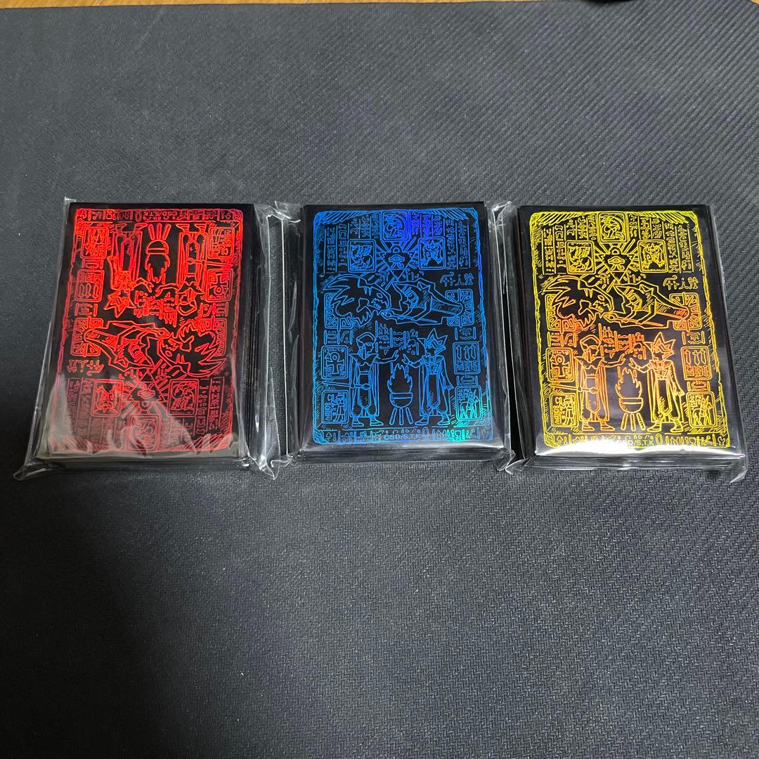 遊戯王　三幻神プリシク未開封スクリューダウン付き＆三幻神スリーブ未開封