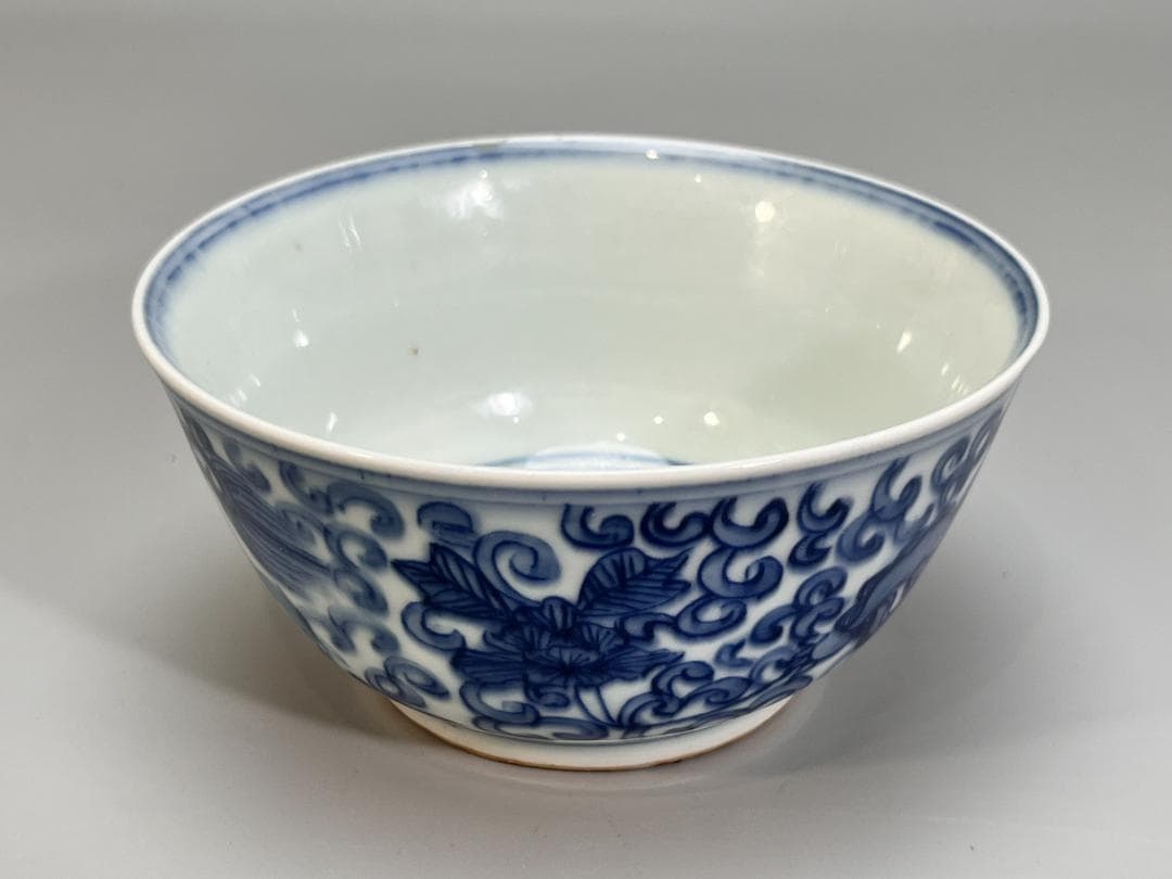 中国美術 明 青花纏枝 富貴佳器款 獅子紋碗 高 6cm 明