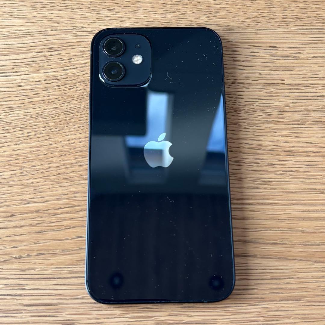 【年内限定割引】Apple iPhone 12 ブラック 本体