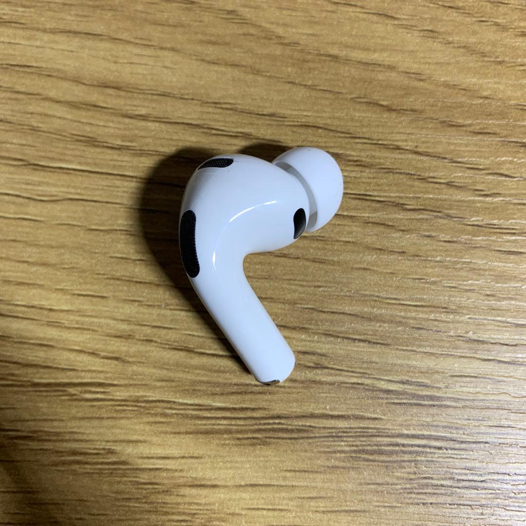 Apple AirPods Pro 第3世代　A3063 右耳　右側　右