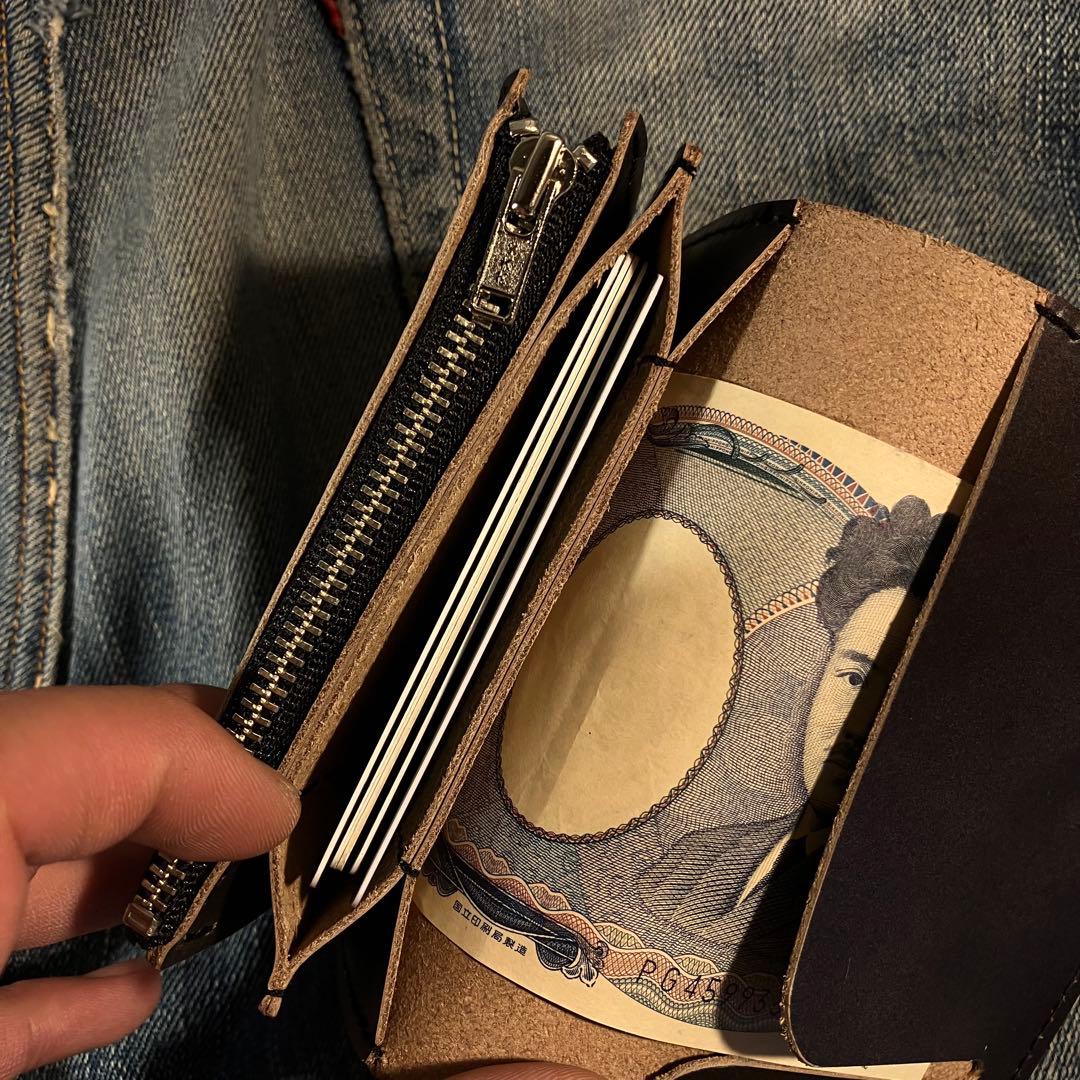 お札が折れない！ミドルトラッカーウォレット 3層 シルバー 栃木レザー