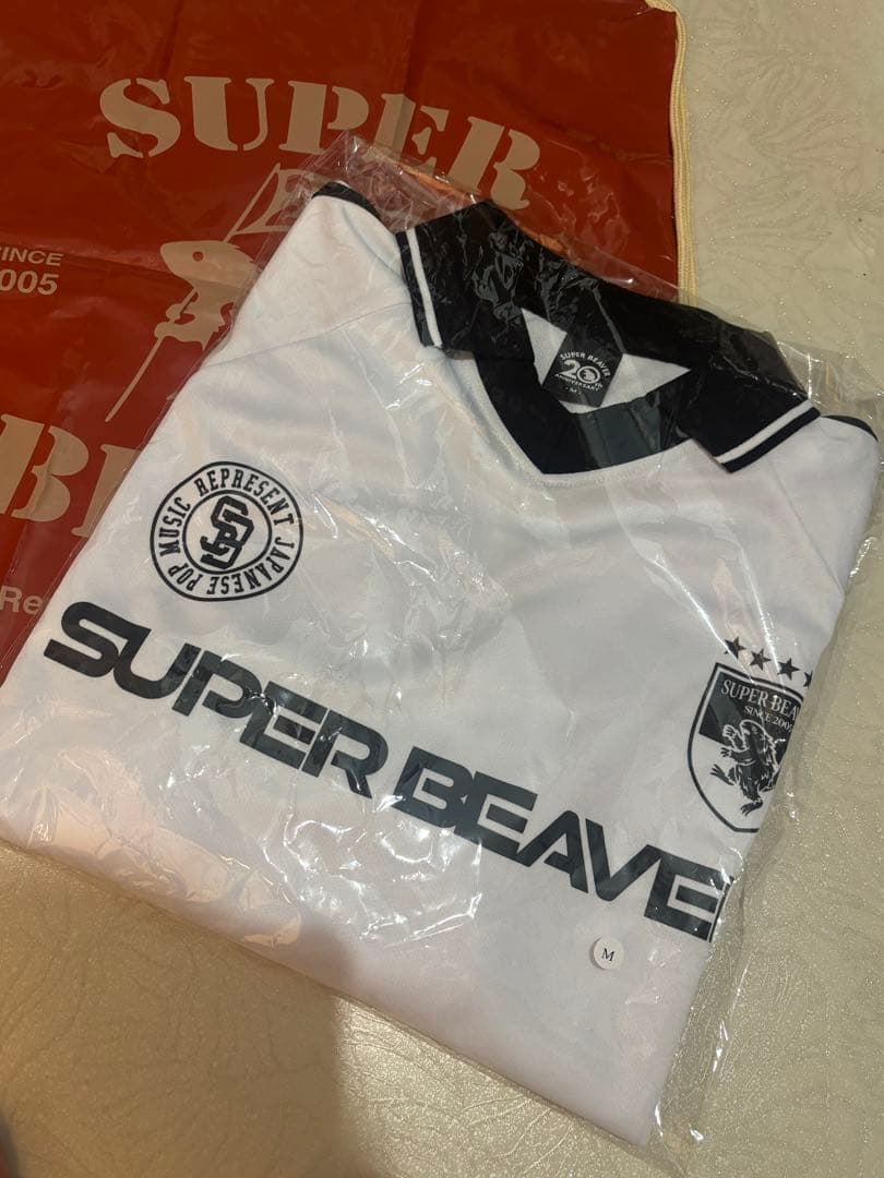 新品SUPER BEAVER サッカーシャツ ホワイト Mサイズ　ショッパー付き