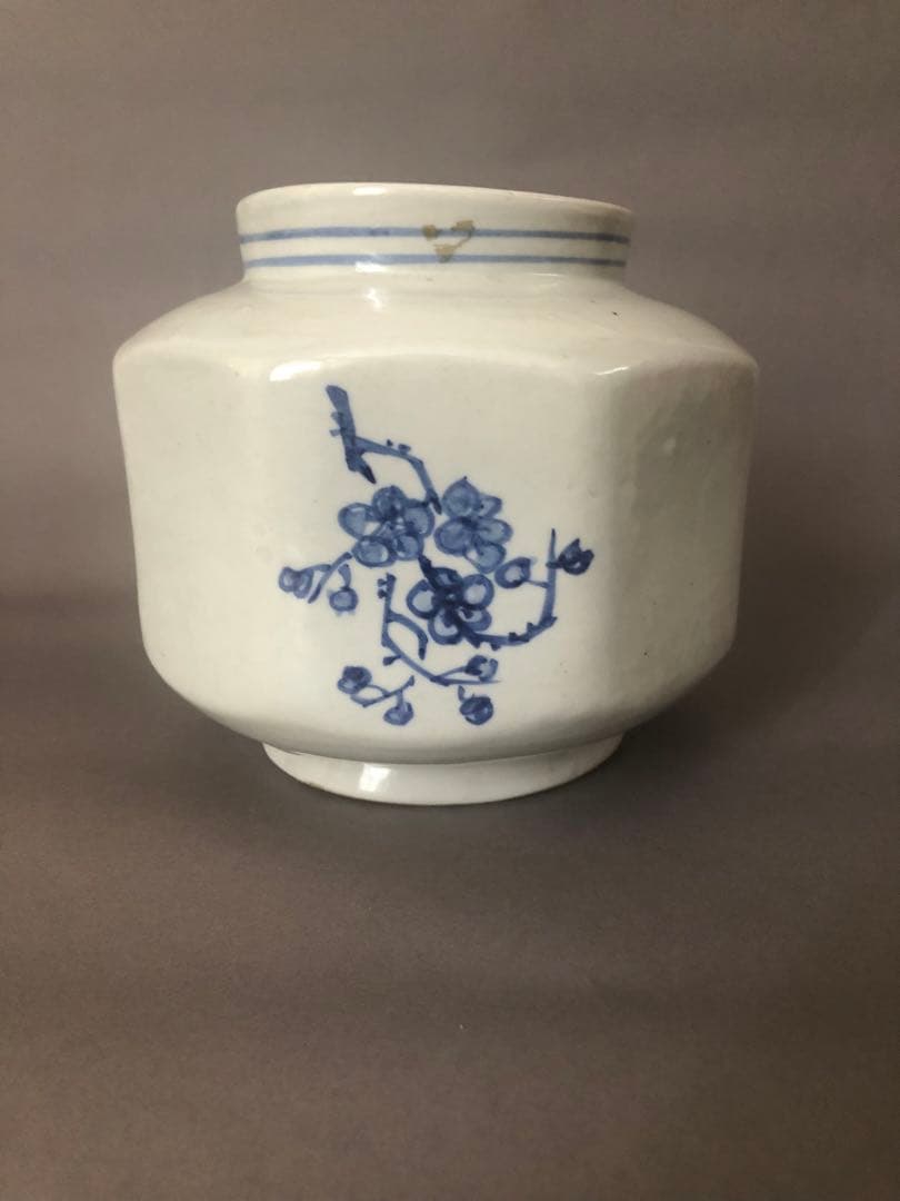 朝鮮古美術 李朝白磁 染付草文 八角面取壷