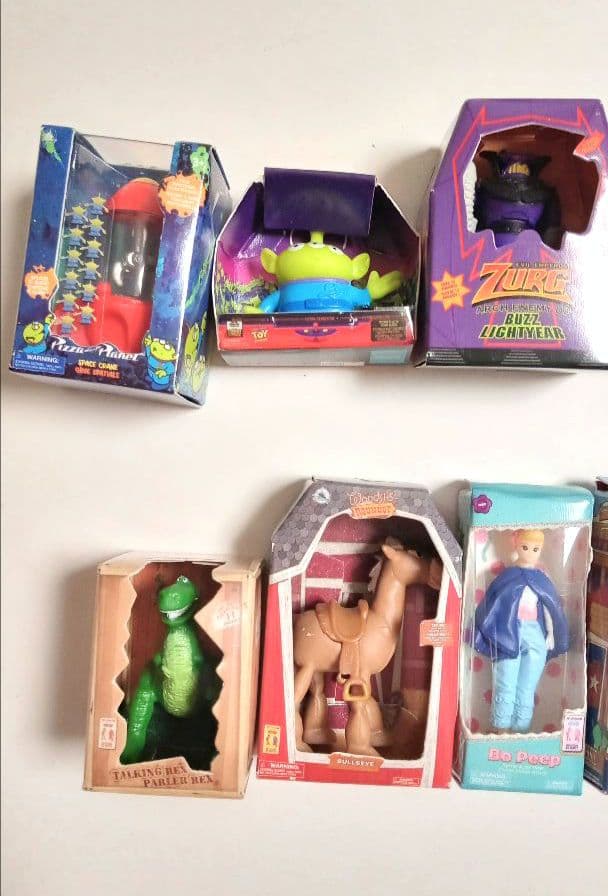 トイストーリー minibrands ミニブランズ ミニチュア ディズニー