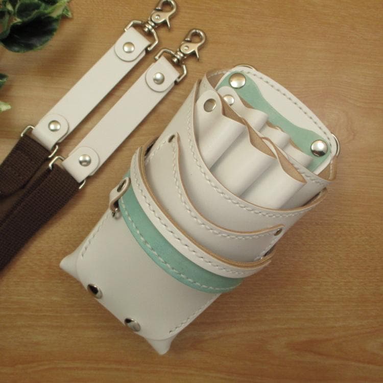 ホワイト＆空色　６丁差し　本革シザーケース　SCA-45/CWA