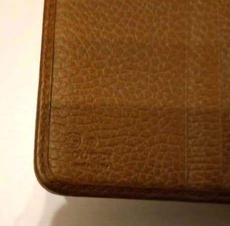 GUCCI 二つ折り財布