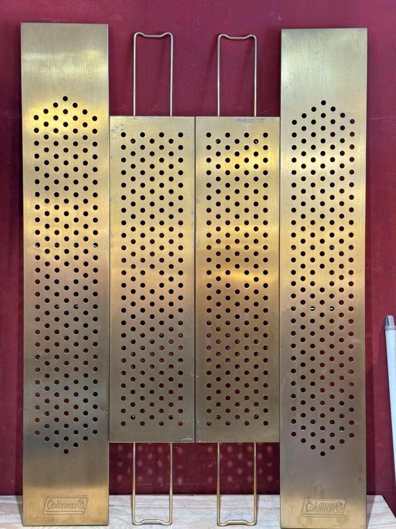 Coleman コールマン ファイヤープレイステーブル ゴールド 囲炉裏テーブル