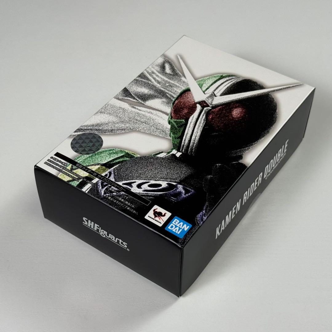 S.H.Figuarts（真骨彫製法）仮面ライダーW サイクロンジョーカー