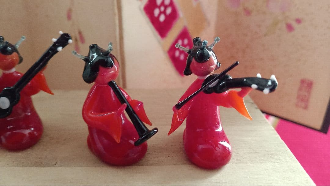 ベネチアングラス　ミニチュア　お囃子　オリエンタル　雛の時期にも