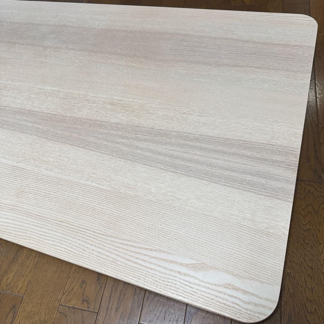 IKEA LISABO リーサボー　ダイニングテーブル　140×78