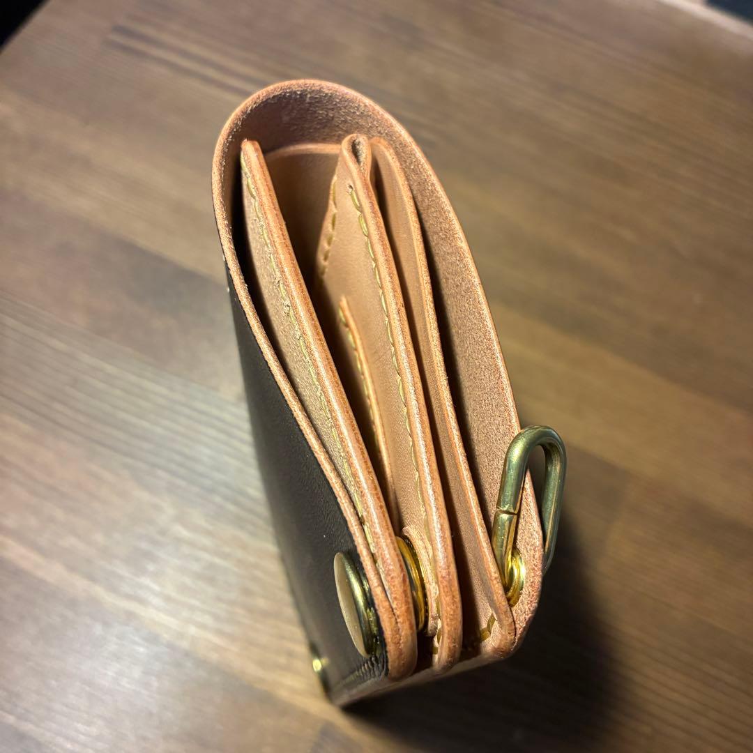ミドルトラッカーウォレット　栃木レザー お札折らずに収納