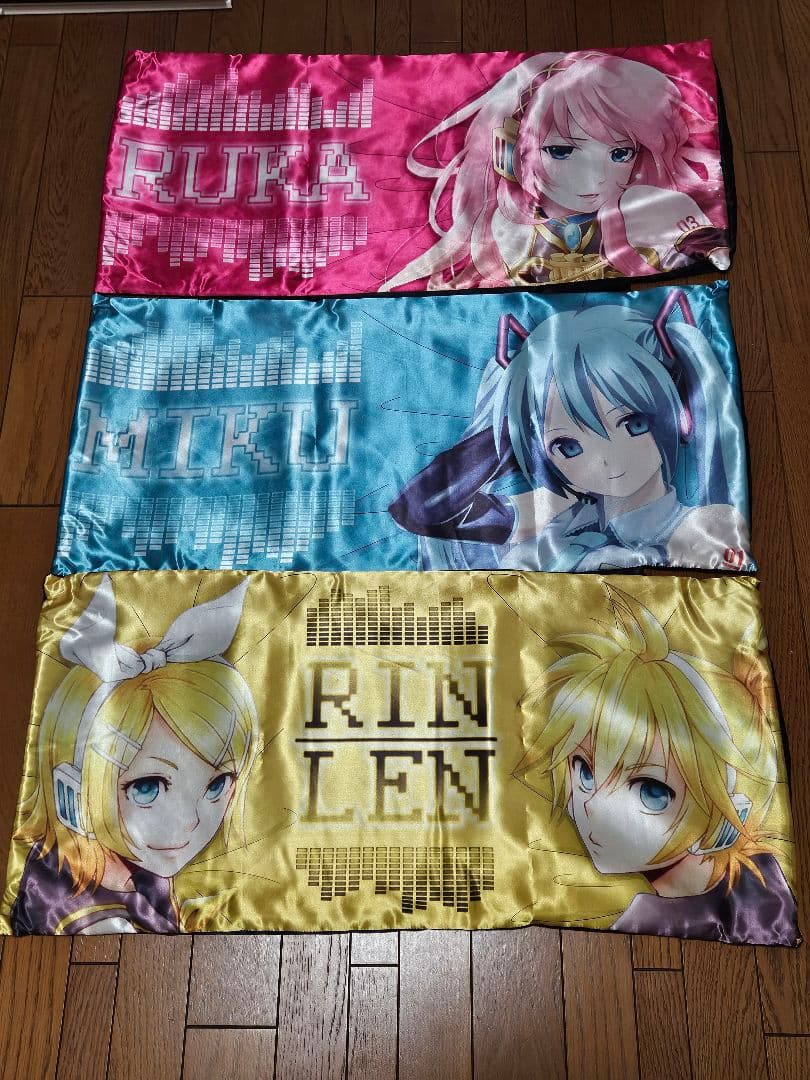 初音ミク　鏡音リン　鏡音レン　巡音ルカ　クリアファイル　パズル　特典　まとめ売り