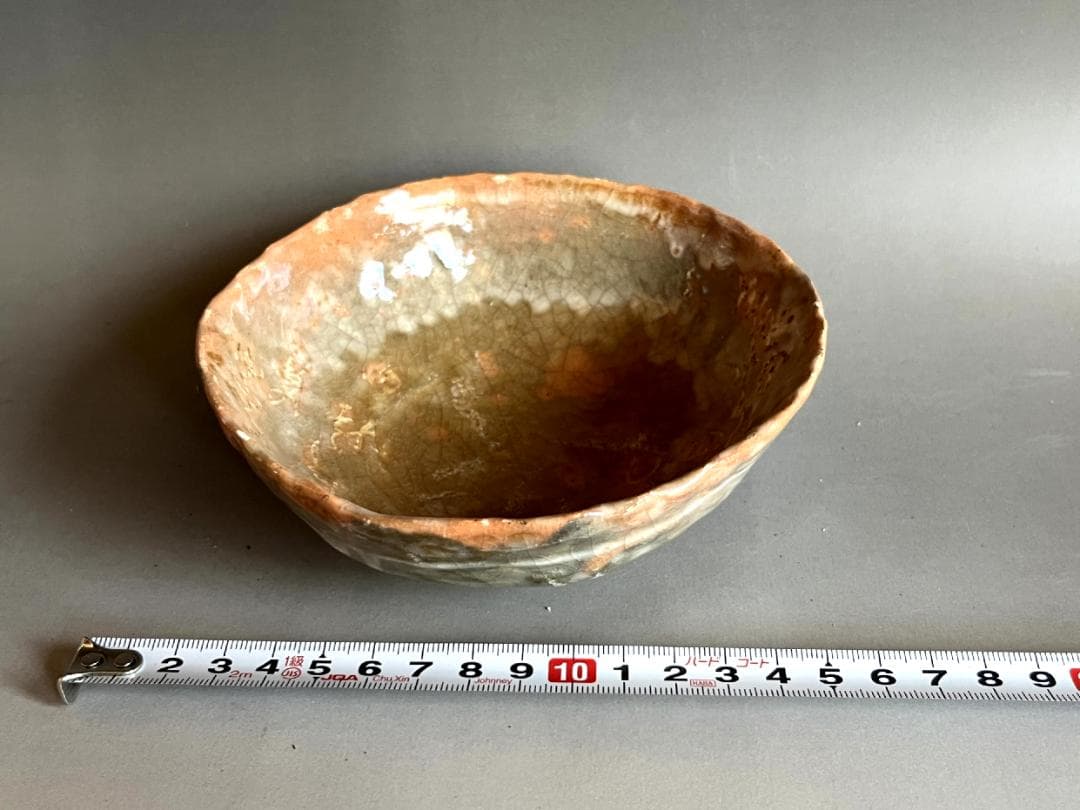 茶碗■古赤楽平茶碗【浪】和歌彫り 風 夏の夕暮れ お茶道具 時代物 骨董品■