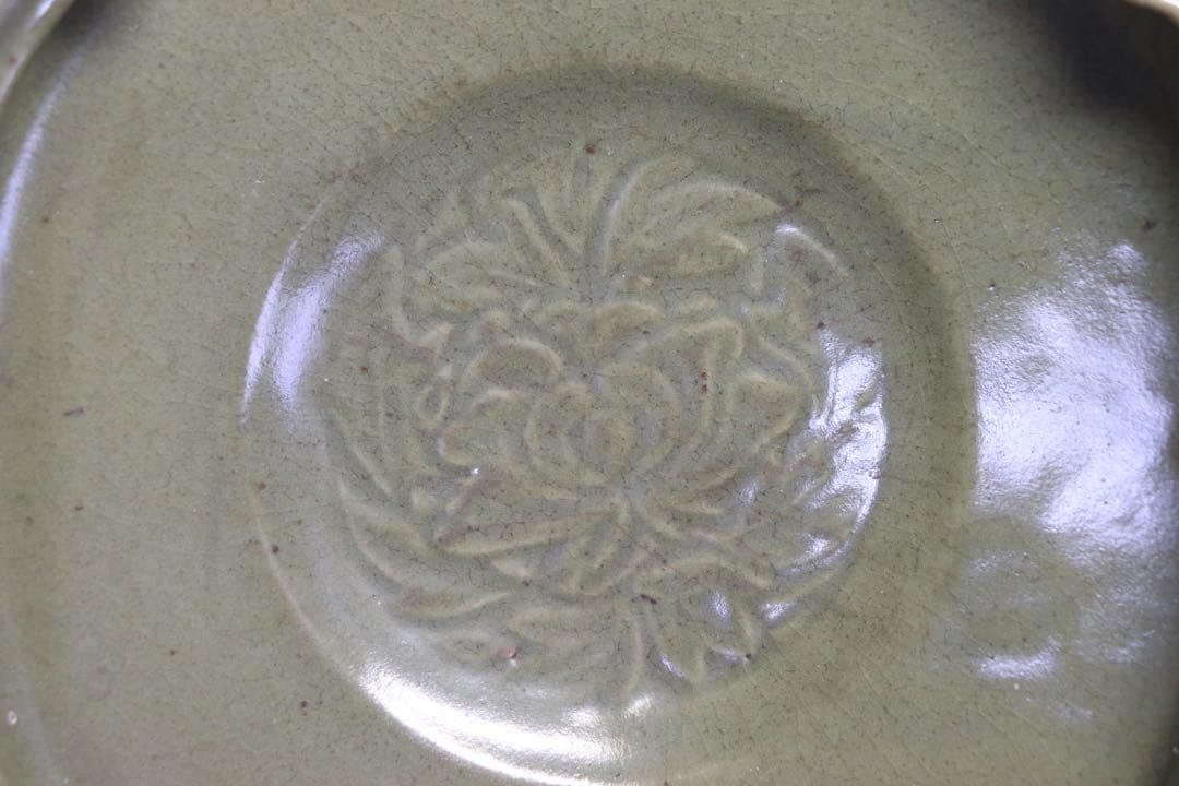 青磁　牡丹紋倭角皿　竜泉窯　送料込み1212