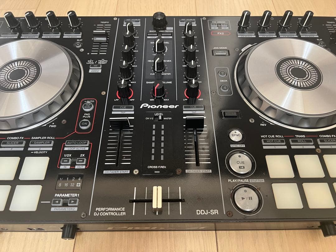 【最終価格】Pioneer DDJ-SR DJコントローラー