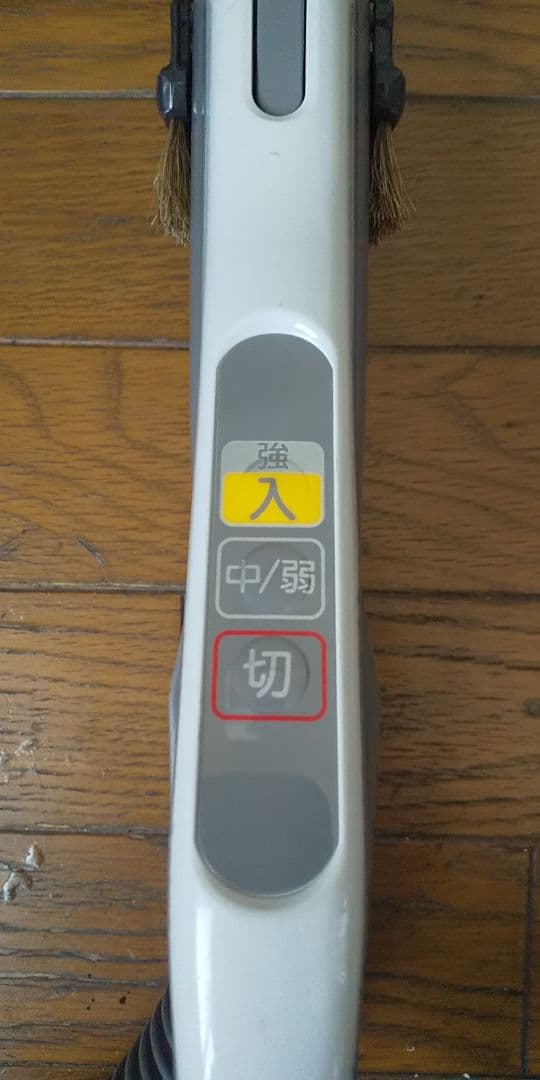 22年製❗軽量型、三菱、紙パック式掃除機(エアーノズル)