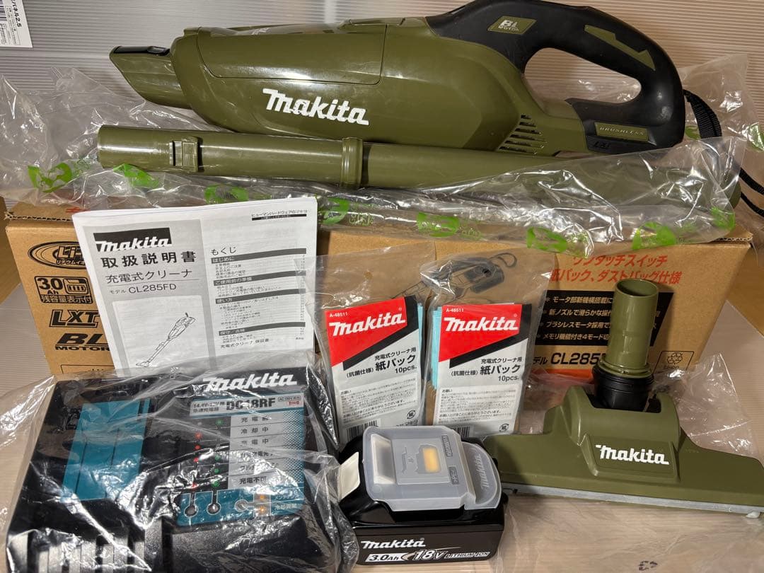マキタ CL286FD 掃除機 クリーナー Makita DC18RF