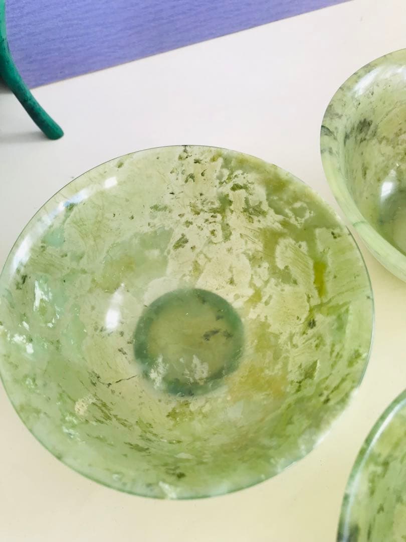 玉杯 緑玉 盃 中国美術　天然石　皿 茶碗 5枚　茶道具 茶器