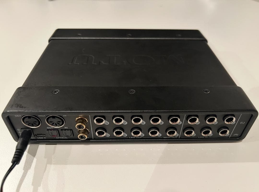 S*n様 MOTU UltraLite-mk5 オーディオインターフェイス