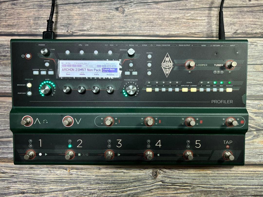 ままま Kemper stage