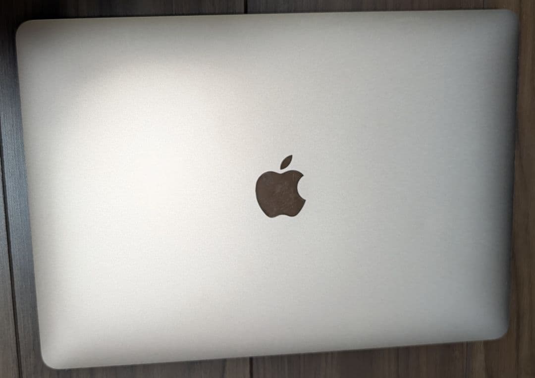 Apple MacBook Air 13インチ 2020, M1