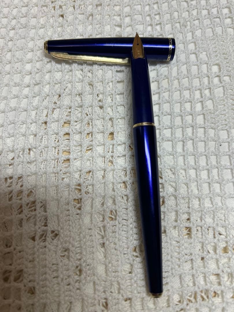 PILOT/万年筆18K /濃紺色ゴールド /エレガントな青い万年/細字