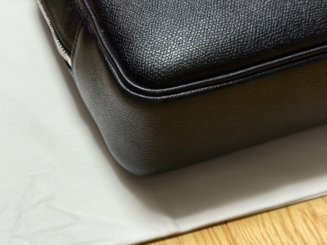 ヴァレクストラ ダブルハンドルブリーフケース ブラック