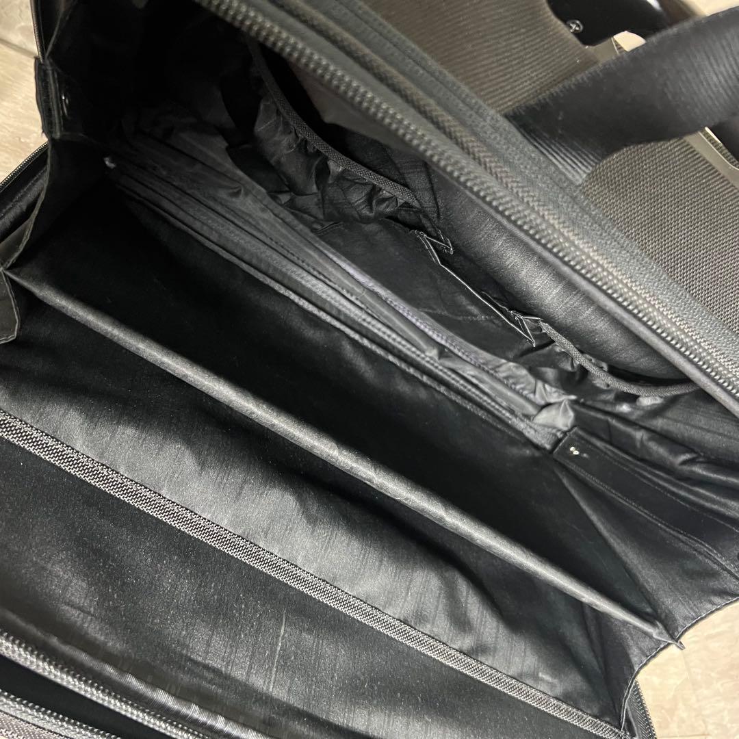 未使用に近い TUMI ビジネスキャリーバッグ ブリーフケース付 26127DH