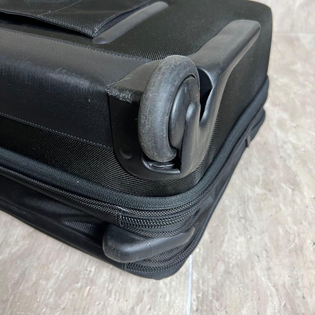 未使用に近い TUMI ビジネスキャリーバッグ ブリーフケース付 26127DH