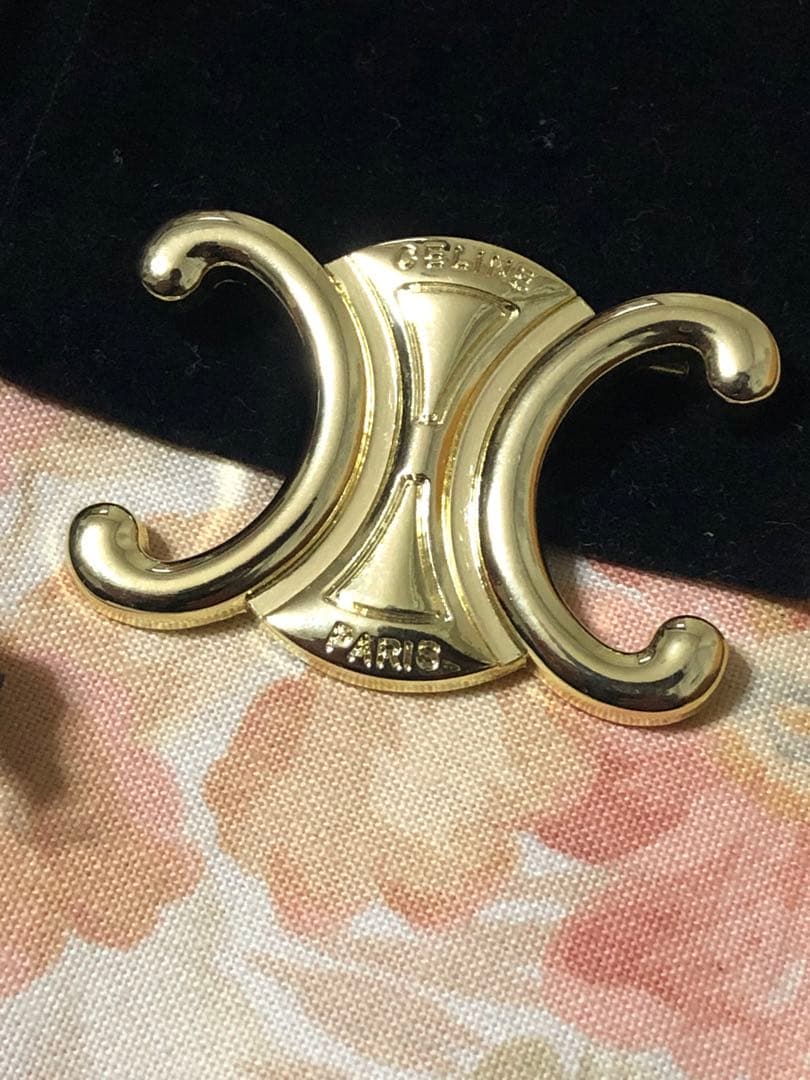 セリーヌオーナメントブローチ