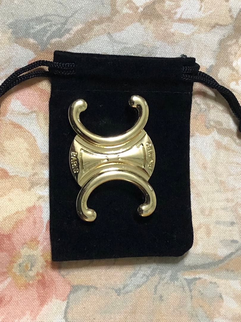 セリーヌオーナメントブローチ