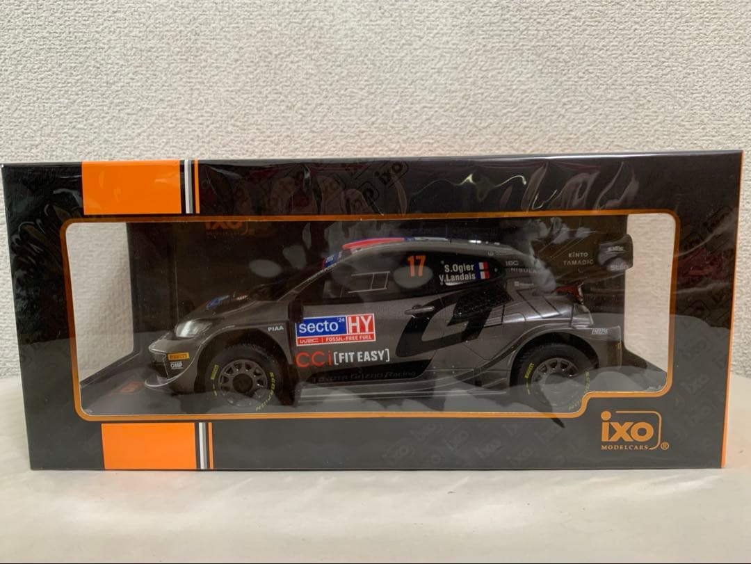 1/18 トヨタ GR ヤリス Rally1 #17 スペシャルカラー