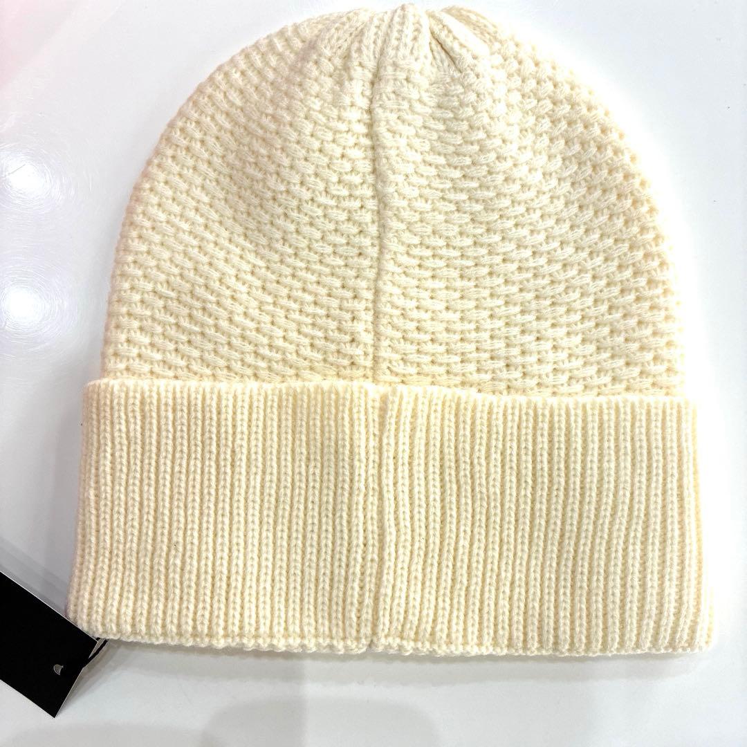 CHANELニット帽　海外正規品　白アイボリー