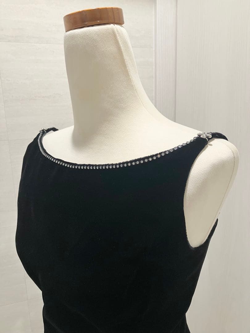 美品AIMER【高身長細身】ベルベット マーメイドドレス 7-9号 ロングドレス