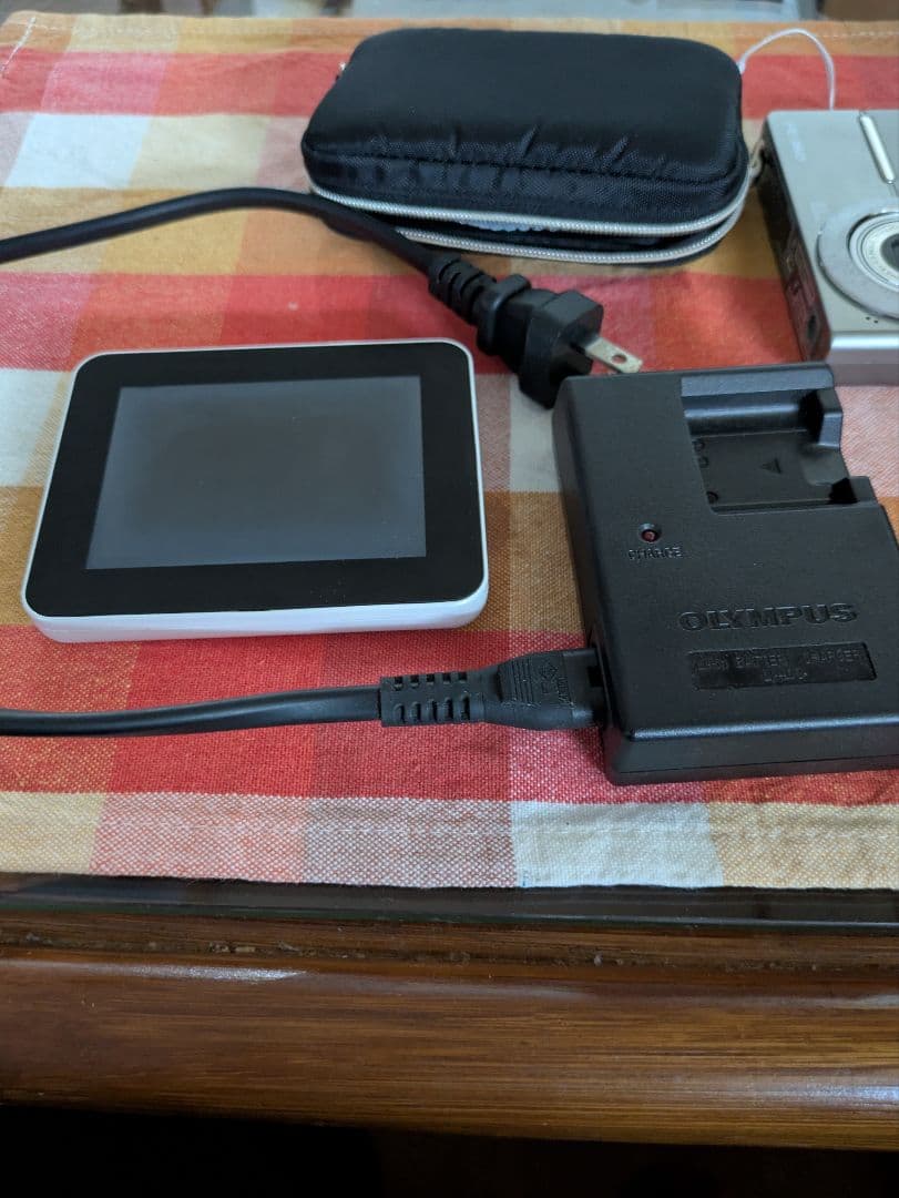 OLYMPUS FE-360 デジタルカメラ 8.0メガピクセル