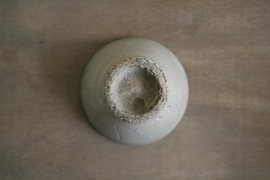 Japanese Vintage uwagusuri Vessel 室町 灰釉台