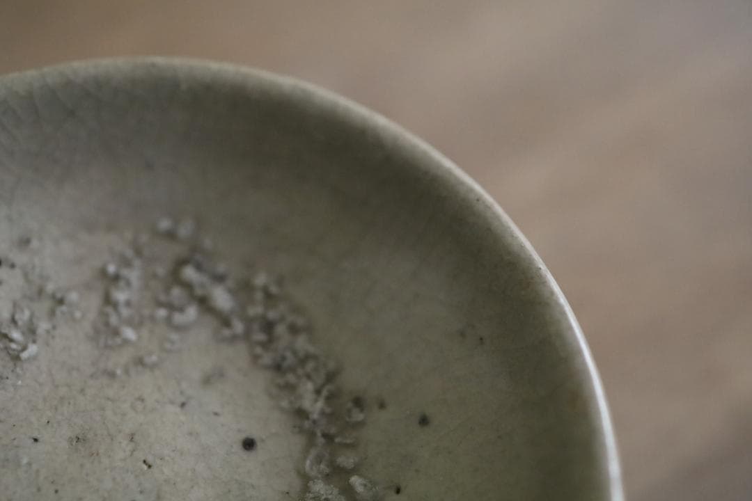 Japanese Vintage uwagusuri Vessel 室町 灰釉台