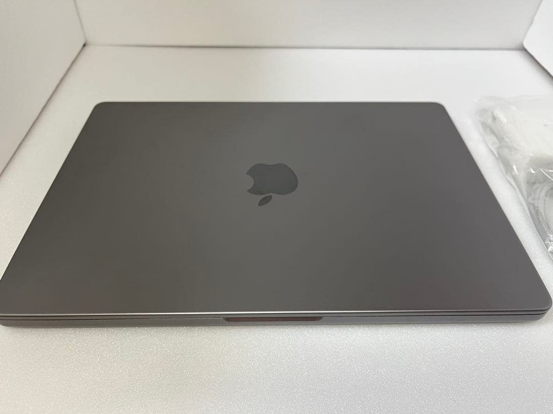 MacBook Pro M2 Pro 14インチ 2023 500GB/16GB