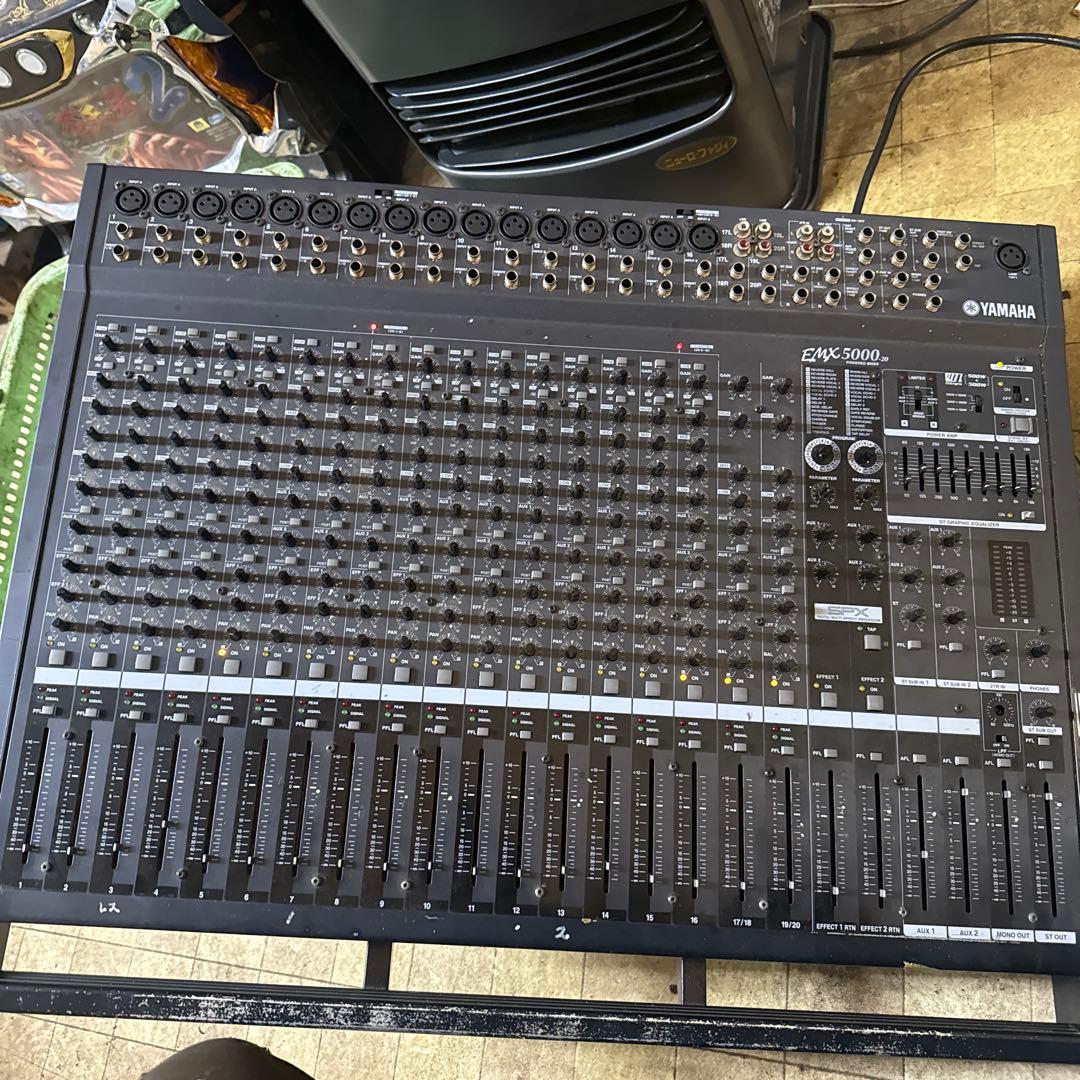 YAMAHA EMX5000 デジタルミキサー