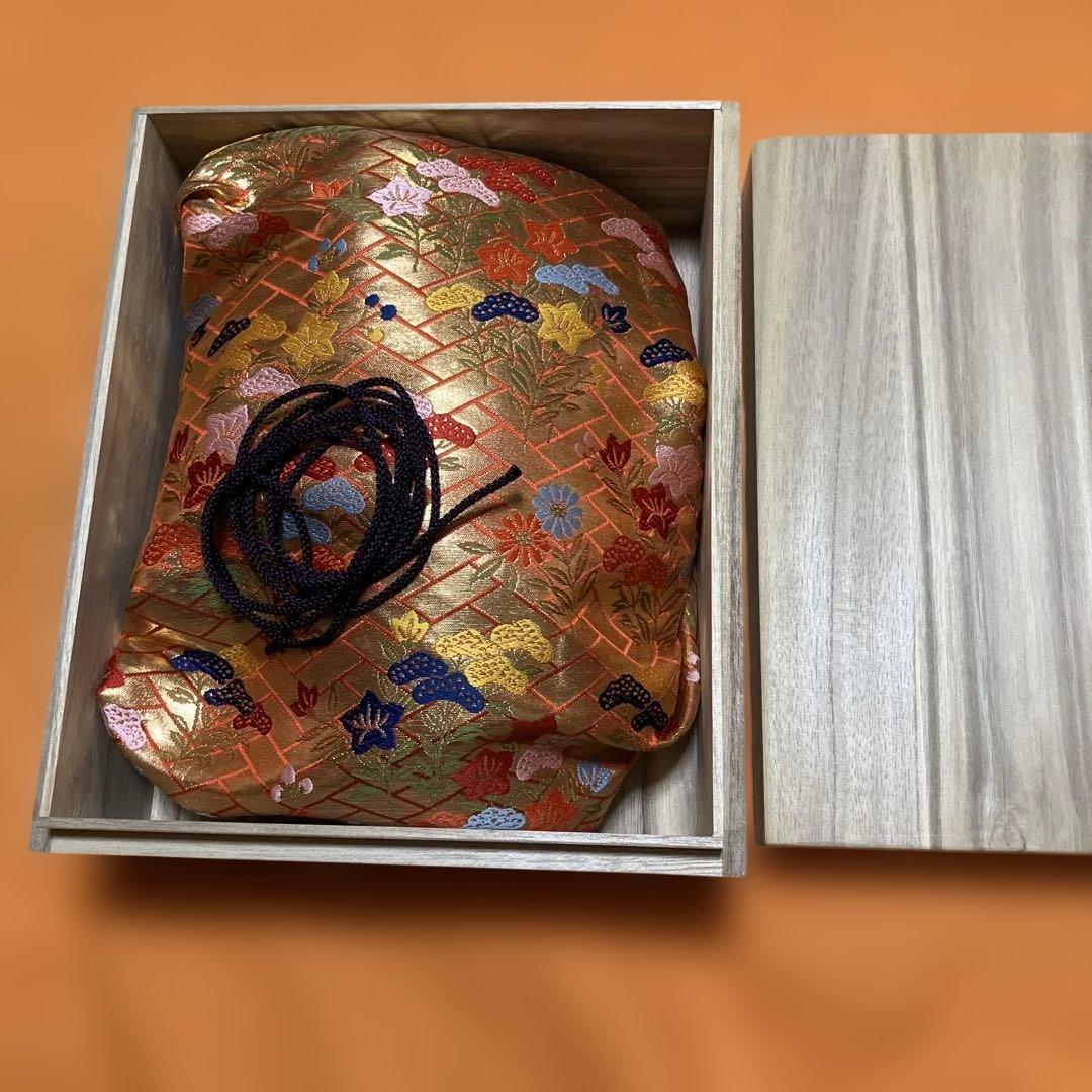 美品　能面　山姥 (やまんば) 手彫り　木彫り　桐箱