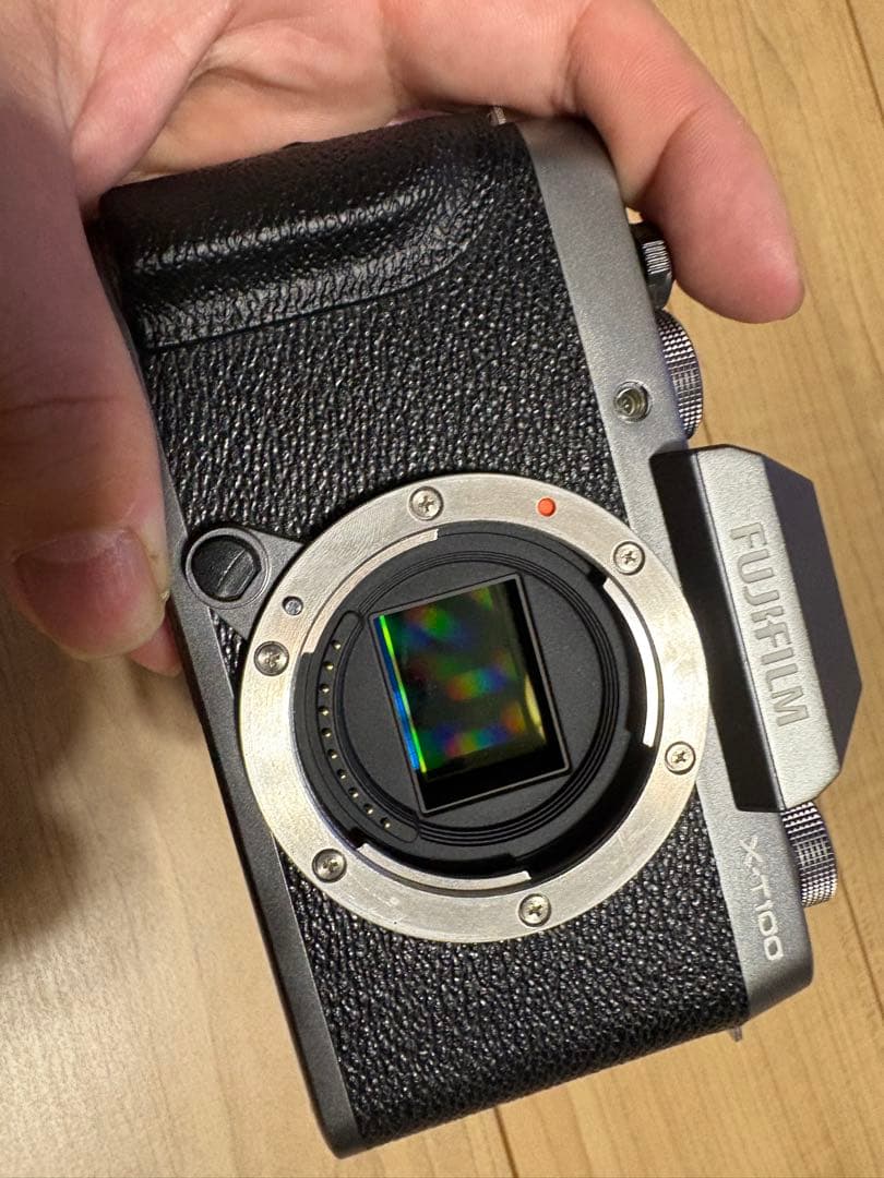 FUJIFILM X-T100 ミラーレス一眼