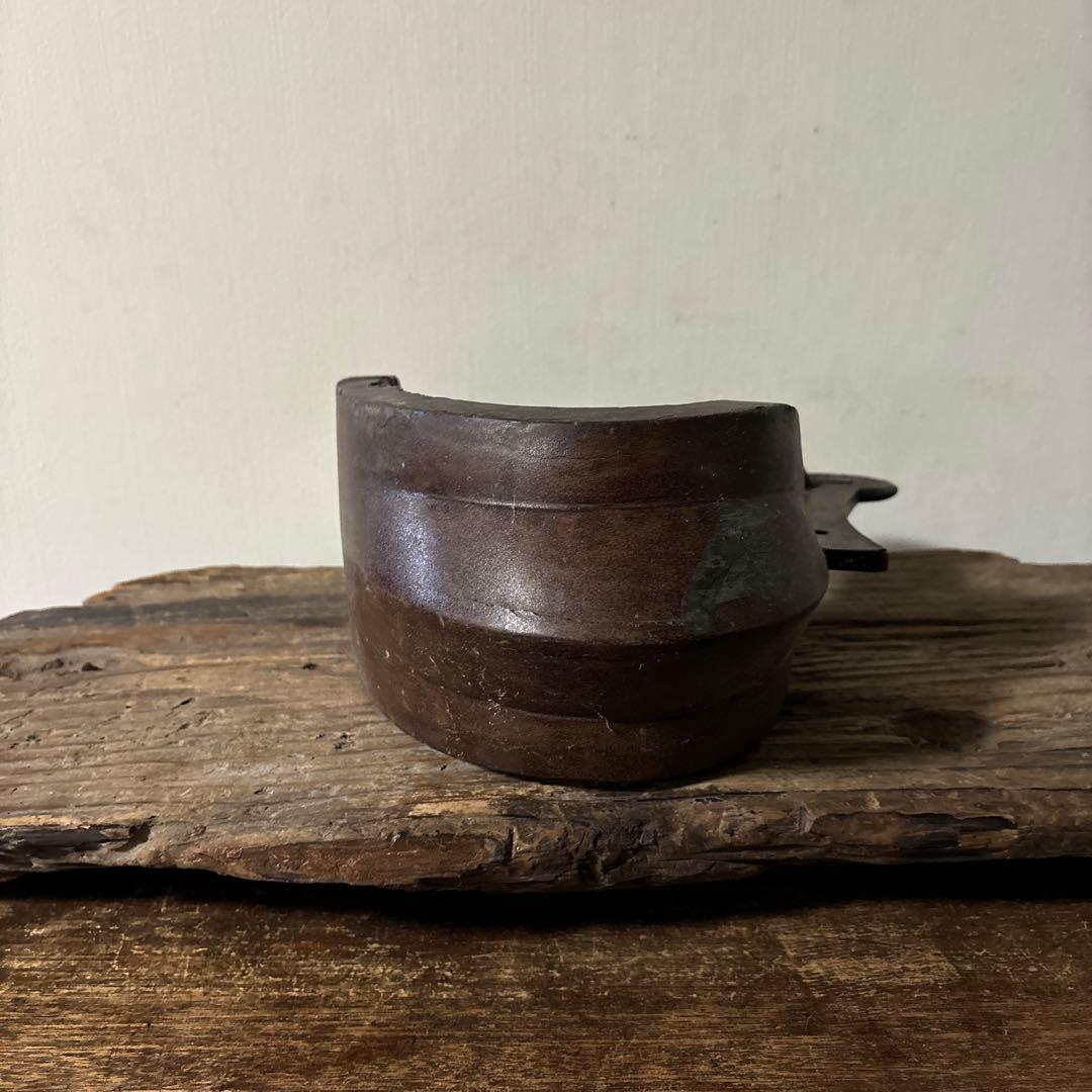 時代　馬の鎧　片方のみ　根来　古道具　アンティーク　骨董花器　検:白洲正子　李朝