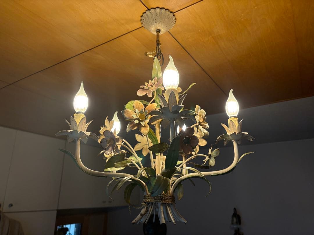 フランス　アンティーク　アイアン　フラワーモチーフ 5灯シャンデリア