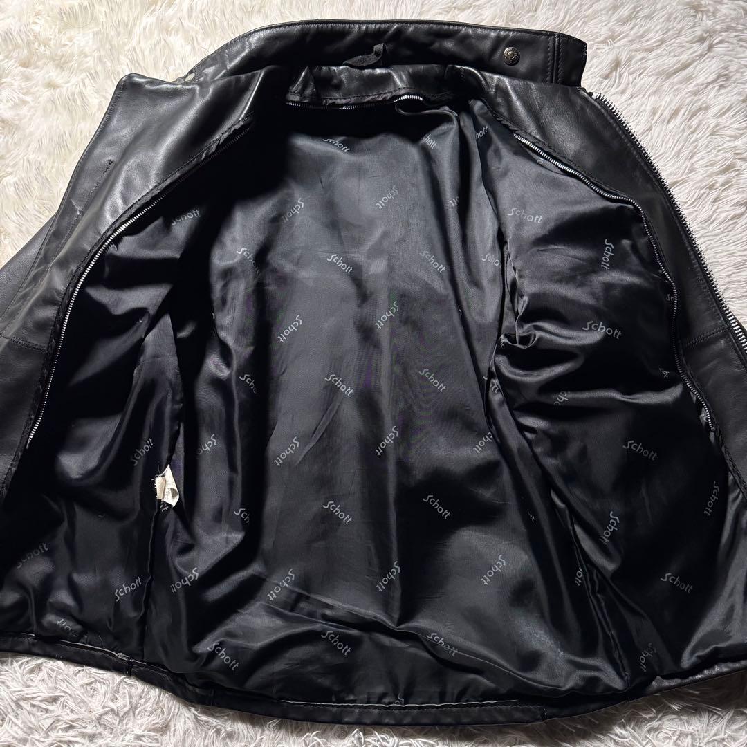 は*れ様 美品✨schott ライダースジャケット　シングル　641 黒　本革