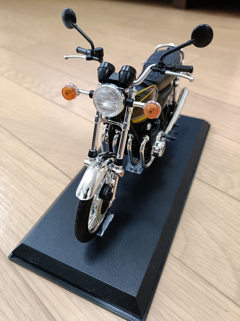 青島 1/12スケール Z2 750-RS 、CBX400 F2 （制作途中）