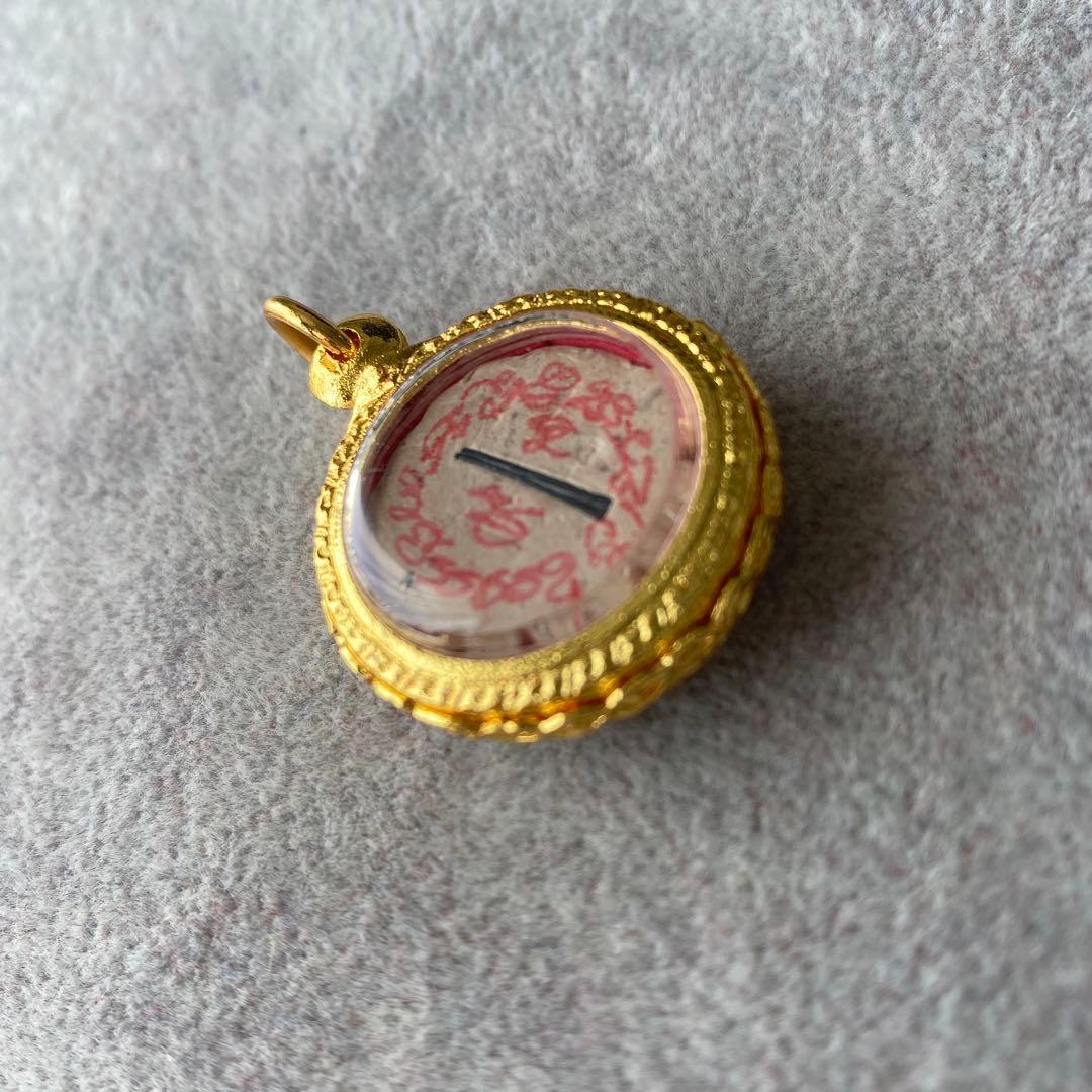 ※特別価格 プラクルアン サリカノック LPクーン師 金運 商売運 魅力 御守り