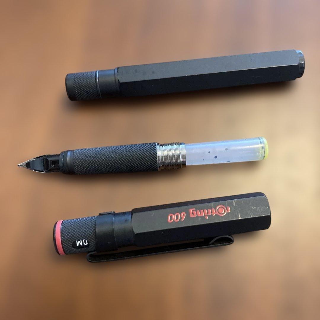 ロットリング　600 万年筆