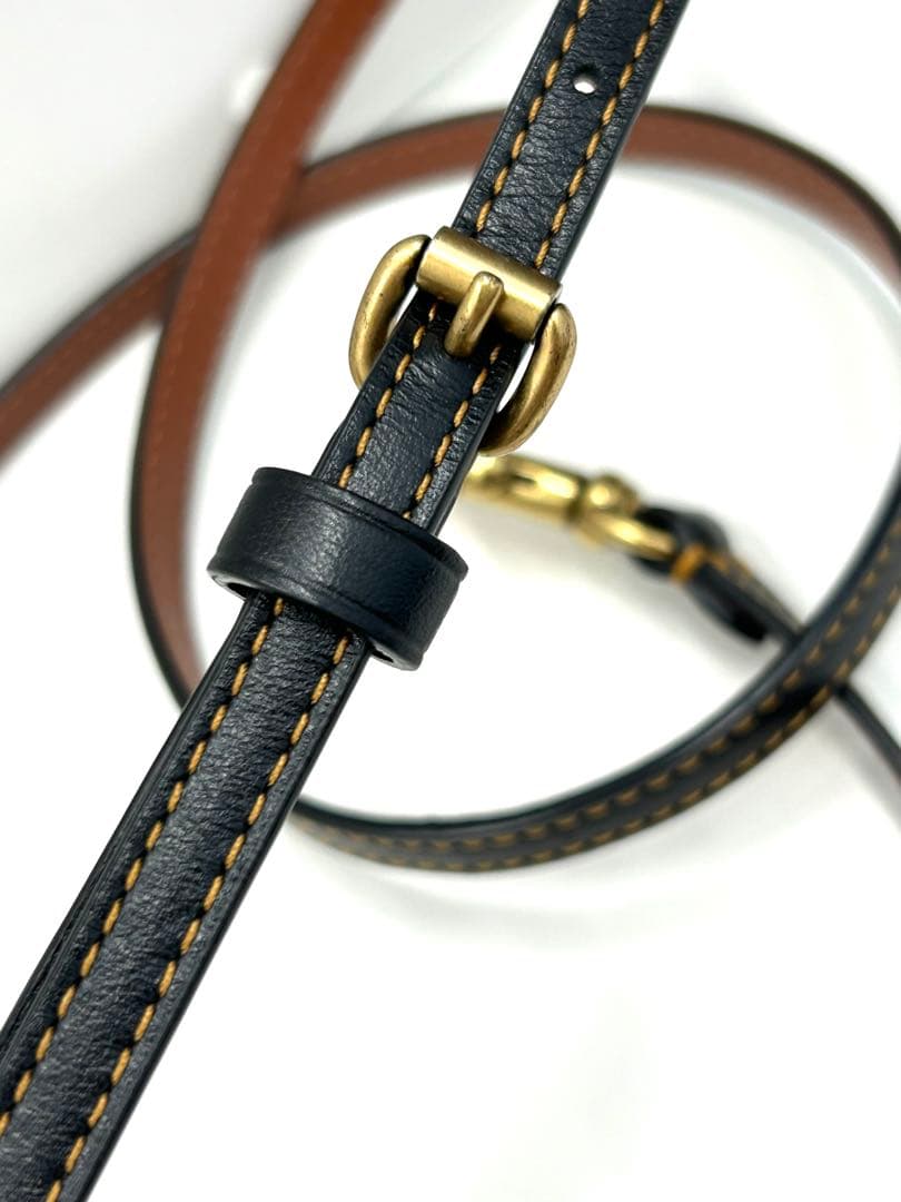 COACHコーチ ショルダーバッグ